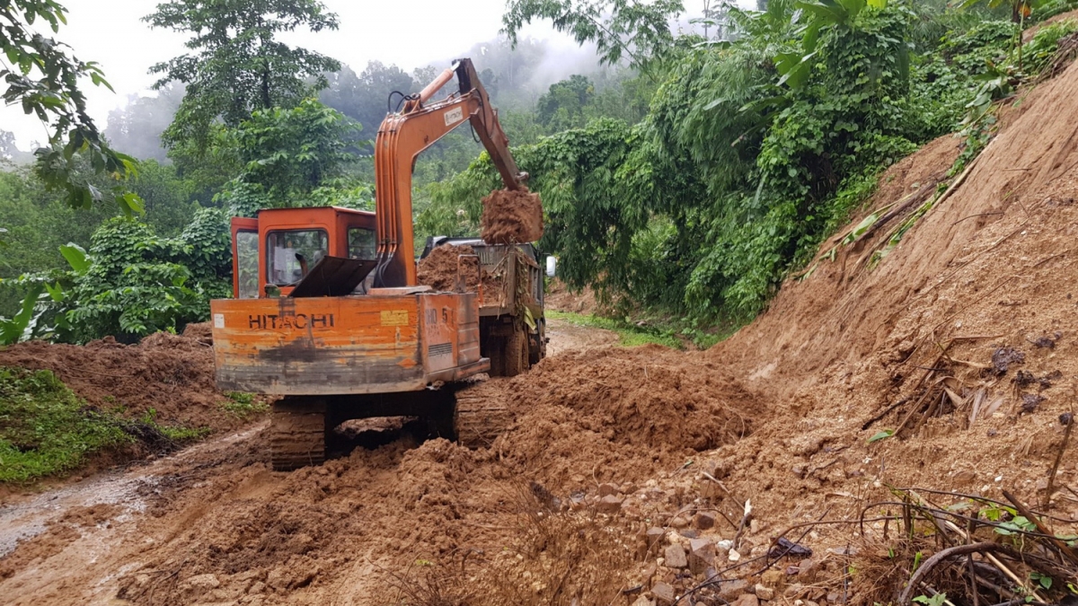 Chủ động ứng phó với vùng áp thấp và mưa lũ lớn